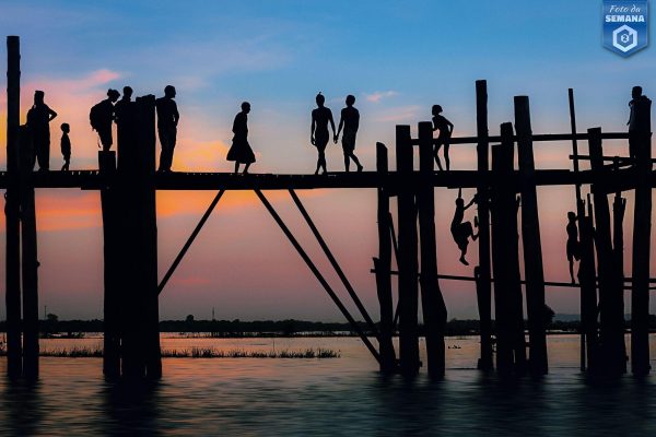ESCOLHAS DOS EDITORES | FOTO DA SEMANA 15 A 21 DEZEMBRO 2024Ponte U-Bein, MyanmarAntónio Carreira